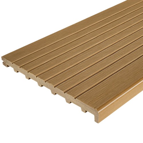 Ступень ДПК Latitudo Step-320 Орех Полнотелая купить в Рыбинске